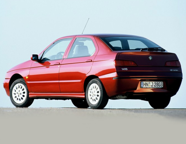Dywaniki samochodowe Alfa Romeo 146 (1994-2000)