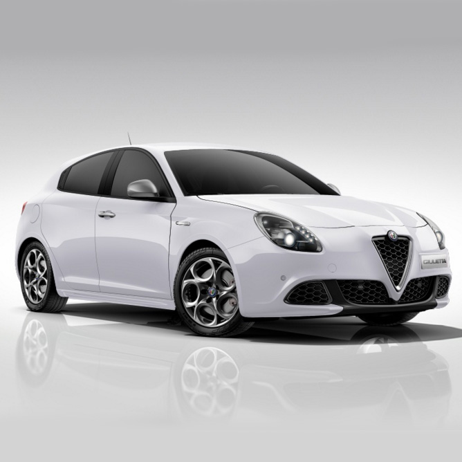 Dywaniki samochodowe Alfa Romeo Giulietta (2016-2020)