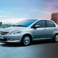 Dywaniki samochodowe Honda City  (2002-2008)