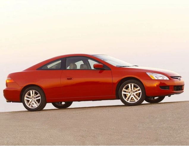 Dywaniki samochodowe Honda Accord (2002-2008)