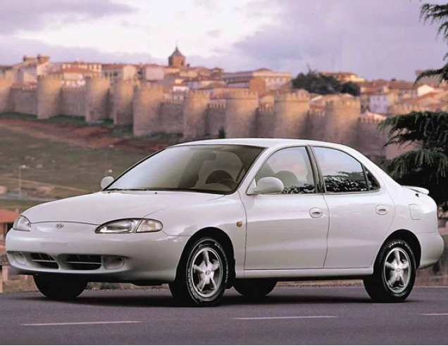Dywaniki samochodowe Hyundai Elantra J2/J3 (1995-2000)