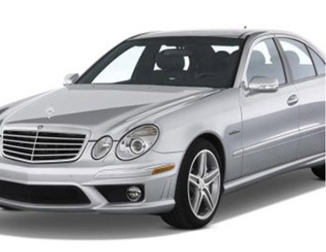 Dywaniki samochodowe Mercedes-Benz W211 E-Class (2002-2009)