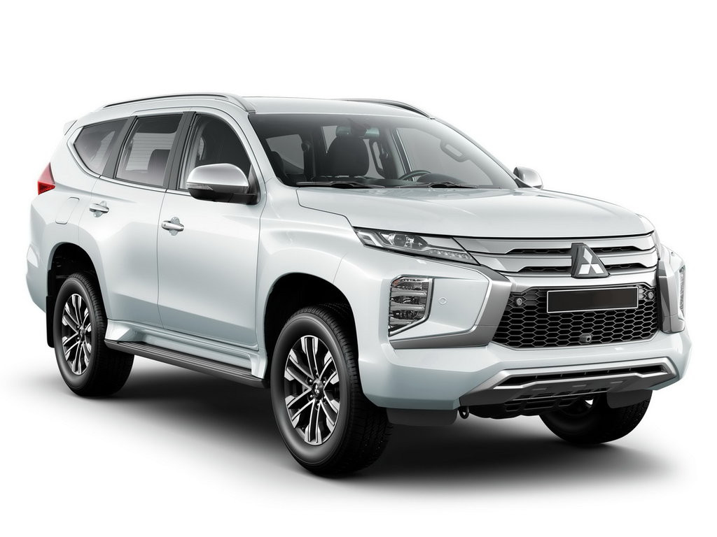 Dywaniki samochodowe Mitsubishi Pajero Sport (2015-…)