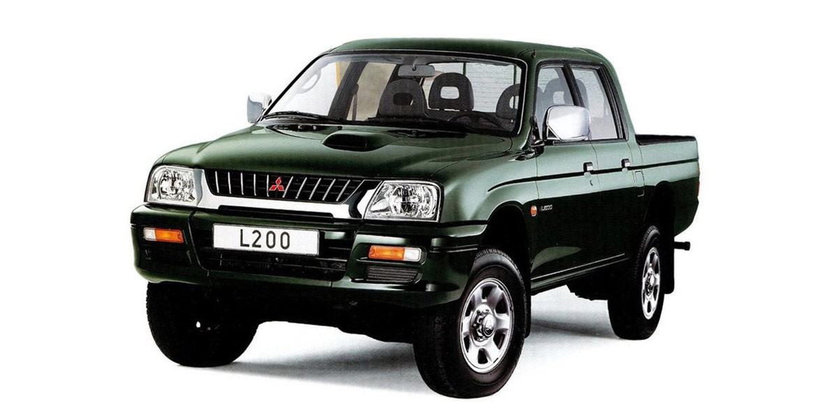 Dywaniki samochodowe Mitsubishi L200 (1996-2006)