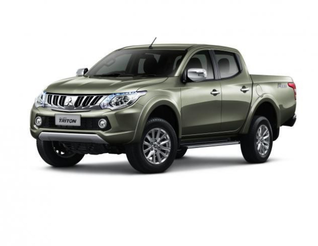 Dywaniki samochodowe Mitsubishi L200 (2015-…)