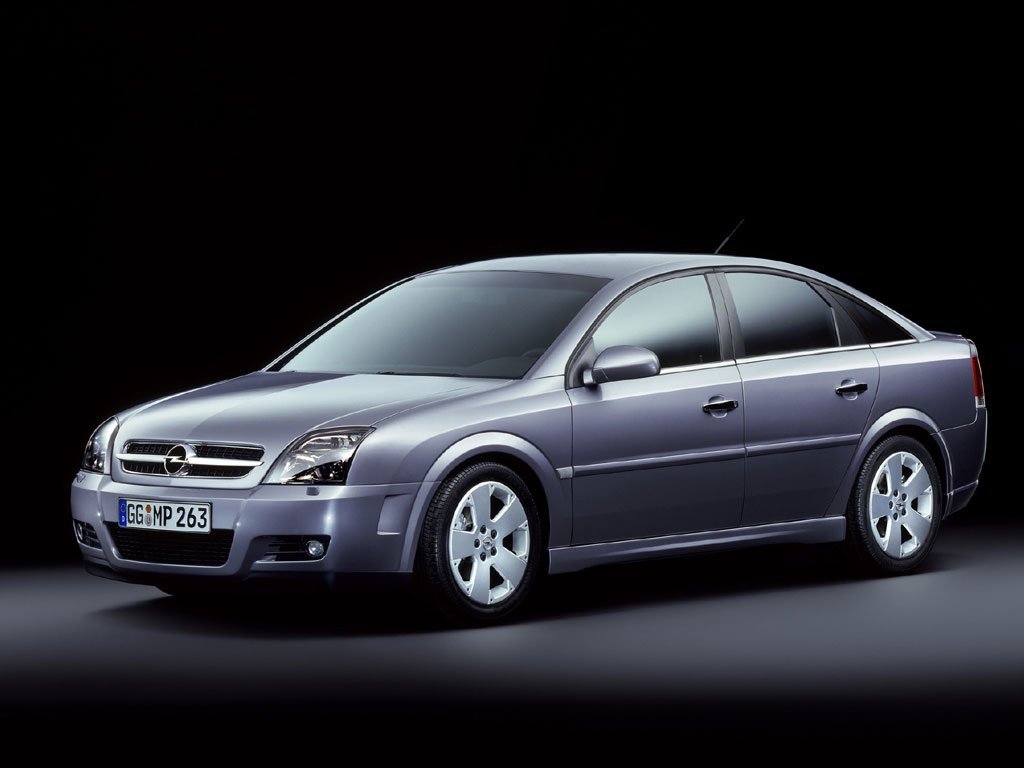 Dywaniki samochodowe Opel Vectra (2002-2008)