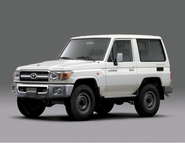 Dywaniki samochodowe Toyota Land Cruiser J76 (2007-…)