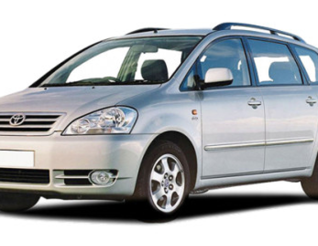 Dywaniki samochodowe Toyota Avensis Verso (2001-2009)
